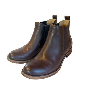SOFFT Chelsea Boot size 7